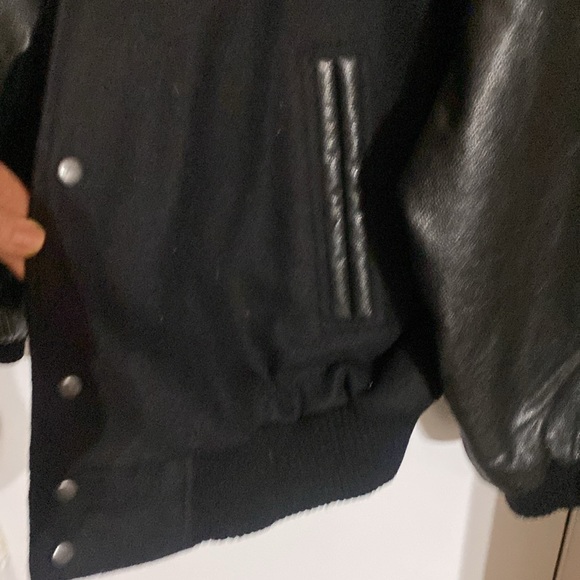 Harrahs east Chicago hotel and casino varsity style jacket XL - Picture 5 of 6